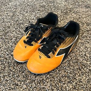 Kids Diadora Soccer Cleats